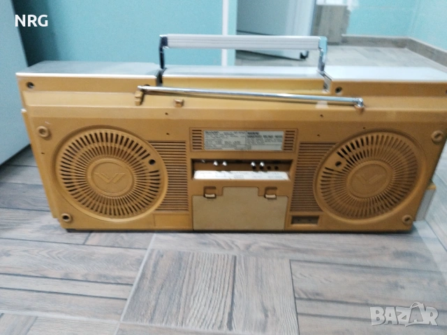 Sharp GF-575 На части, снимка 3 - Радиокасетофони, транзистори - 54370589