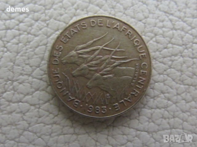 Западни Африкански Щати - 5 франка, 1983 г. RARE- 150m, снимка 3 - Нумизматика и бонистика - 55284125