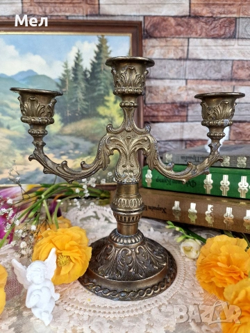 Бронзов свещник 