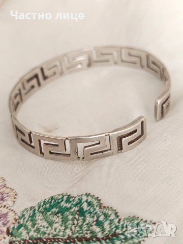 Прекрасна Нежна Сребърна Гривна VERSACE с Лазурит, снимка 3 - Гривни - 54961984