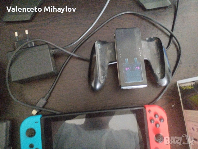 Nintendo Switch s microSD 200 GB +6 igri , снимка 4 - Nintendo конзоли - 54808193