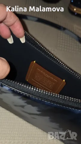 Оригинални дамски чанти и портмонета - Coach, Guess..., снимка 5 - Чанти - 55385866