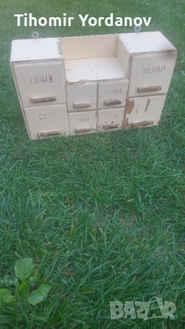 Шкаф за подправки., снимка 6 - Антикварни и старинни предмети - 54059710