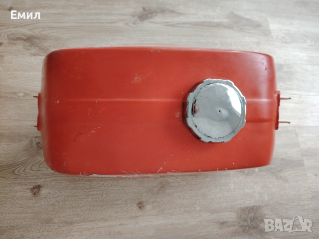 Продавам резервоар за JAWA, снимка 2 - Мотоциклети и мототехника - 54503481