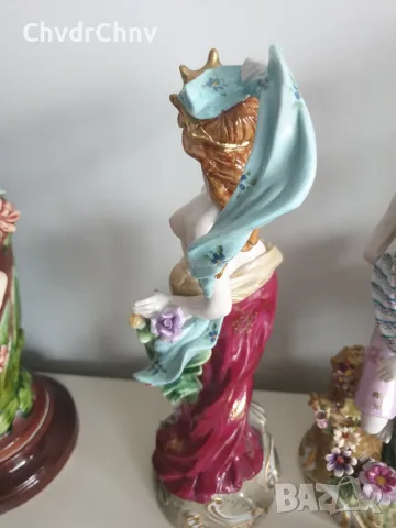Meissen фигура 36см-1,4кг/еротика/Майсен порцеланова статуетка на момиче с цветя и шал, снимка 5 - Статуетки - 55606453