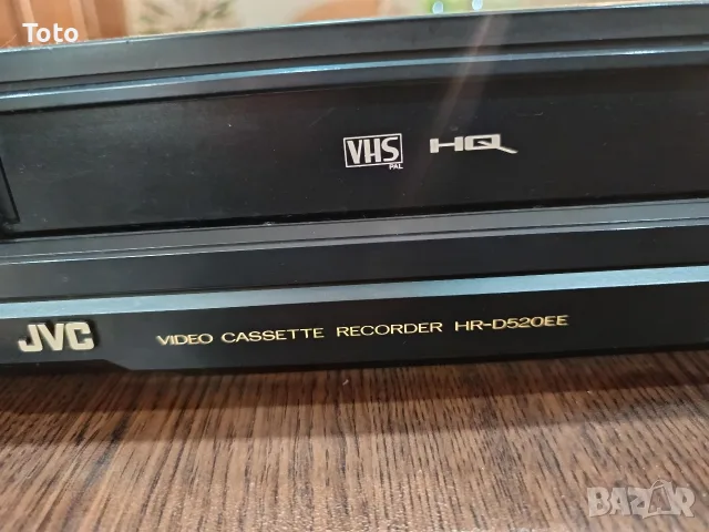Записващо видео JVC HR-D520 ЕЕ, снимка 3 - Плейъри, домашно кино, прожектори - 55659872
