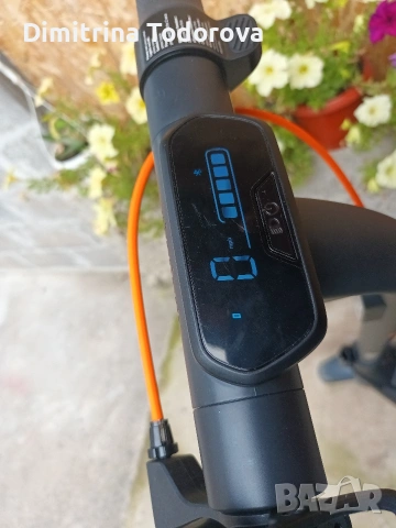 продава се нова тротинетка , снимка 3 - Скейтборд, ховърборд, уейвборд - 53959398