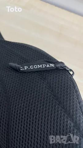 Оригинална чанта през рамо C.P. Company Nylon B Sling Bag, снимка 3 - Чанти - 55617785