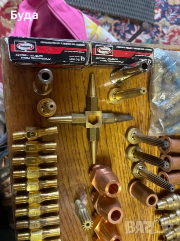 Части за резак GCE , Harris , дюзи , снимка 6 - Други машини и части - 54167778