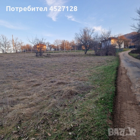 Парцел в регулация, на 4 км от Правец , снимка 6 - Парцели - 55134774