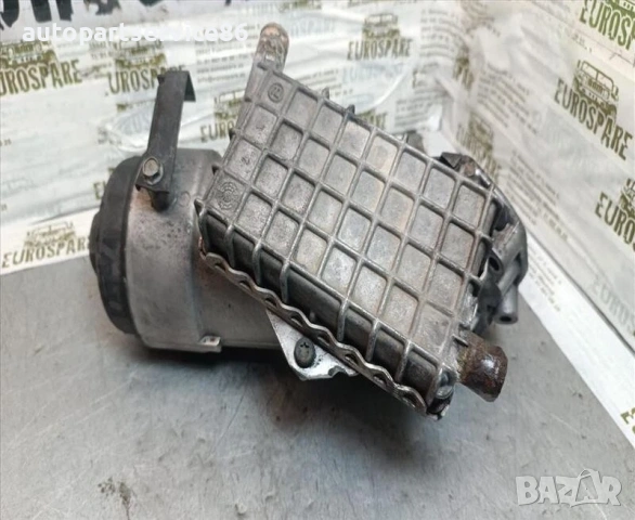 Корпус на маслен филтър с маслен охладител за Mercedes Vito W638 2.3 (1998) A6011802110, снимка 2 - Части - 55211514