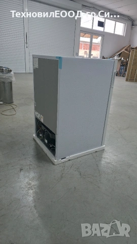 Хладилна витрина 85х55х55, снимка 3 - Витрини - 54369744