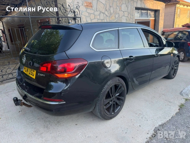 Opel Astra 1.7 CDTI 128кс климатик / дясна дирекция - цена 4693,99 лв или 2400 евро моля БЕЗ бартери, снимка 10 - Автомобили и джипове - 54597864