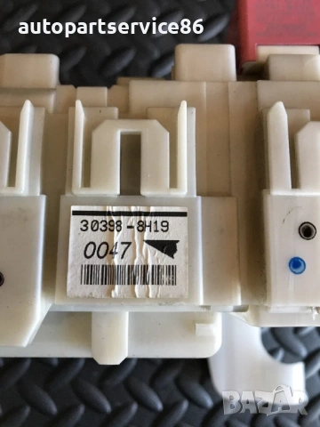 Кутия за предпазители за Toyota Avensis 2.0 D4D (09-2014) 30398-8H19 / 1398-8J09 / 82730-05150-B, снимка 2 - Части - 54216261