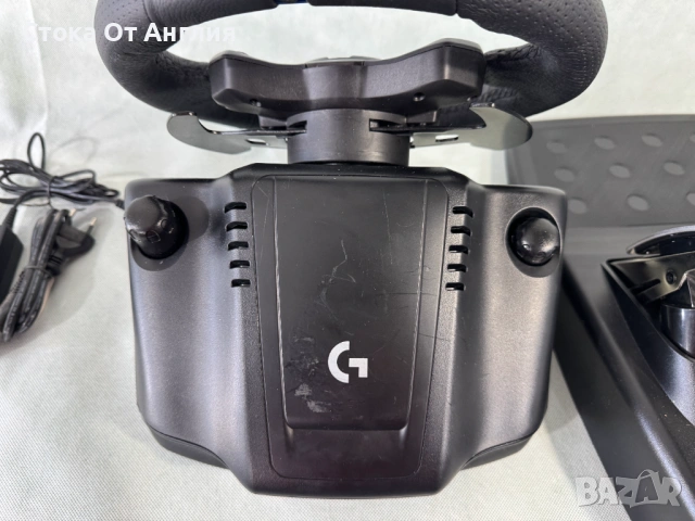Волан с педали - Logitech G923, снимка 4 - Друга електроника - 54686359