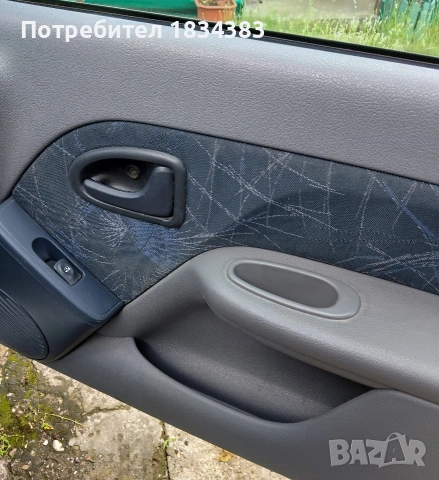 Рено Клио, 1.4, бензин , снимка 4 - Автомобили и джипове - 54707993