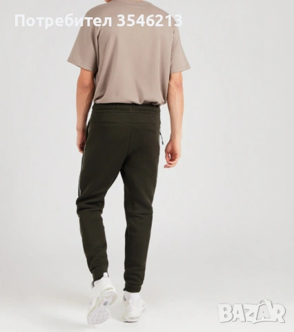 Долнище Nike Tech Fleece, снимка 4 - Панталони - 54974040