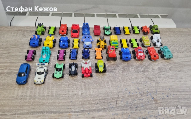 Играчки Малки 
