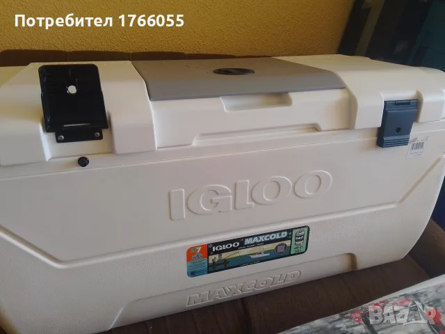 Хладилна чанта Igloo makcold 165QT-280 кенчета, снимка 4 - Хладилни чанти - 55681357