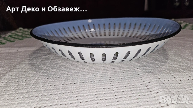 Стар метален панер, снимка 4 - Чинии - 55162667