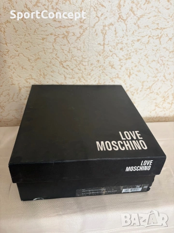 LOVE MOSCHINO ЧЕРВЕНИ ОБУВКИ – №38 EUR, снимка 8 - Маратонки - 55071099