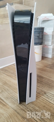 Playstation 5 с 5 игри, снимка 5 - PlayStation конзоли - 54763934