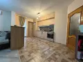 3-стаен апартамент, снимка 2