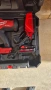 Milwaukee M18 FFUS Такер за скоби, снимка 3