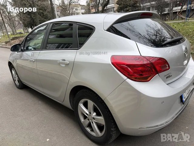 Opel Astra 1,7 CDTI, 120 k.c, снимка 2 - Автомобили и джипове - 55630207