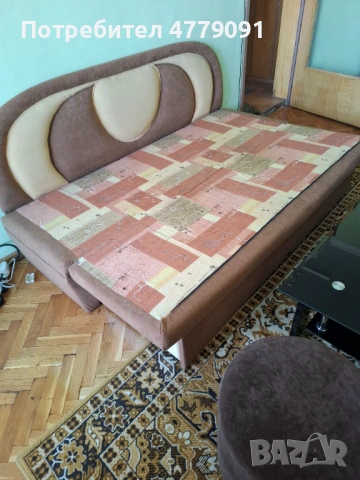 Продавам  секция,холна маса , диван и килим . , снимка 5 - Дивани и мека мебел - 53996703