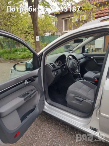 VW TOURAN 2.0 TDI DSG HIGHLINE , снимка 13 - Автомобили и джипове - 54289446