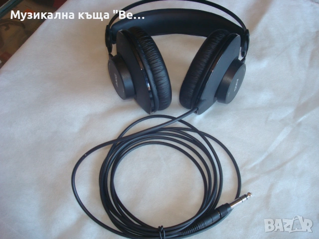 Слушалки AKG K52, снимка 7 - Слушалки и портативни колонки - 54853698