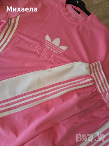 Дамски комплекти Adidas - три цвята - 42€, снимка 9 - Спортни екипи - 54215655