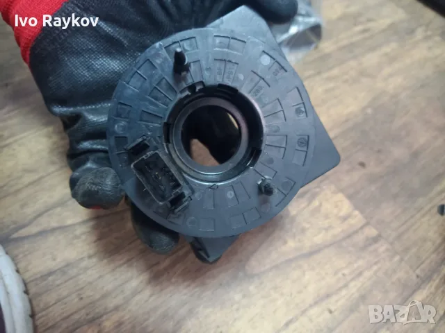Лентов кабел VW T5 , 279948 , 26848907, снимка 2 - Части - 55539952