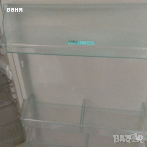 хладилник LIEBHERR с горна камера употребяван, снимка 4 - Хладилници - 55235889