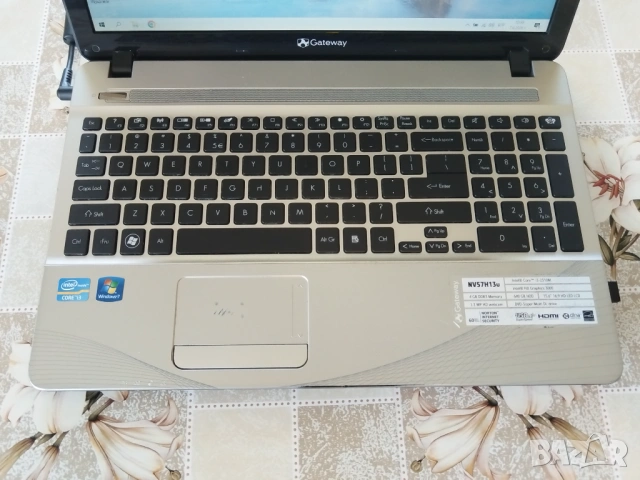 Лаптоп Gateway NV57H13u, снимка 5 - Лаптопи за дома - 54807008