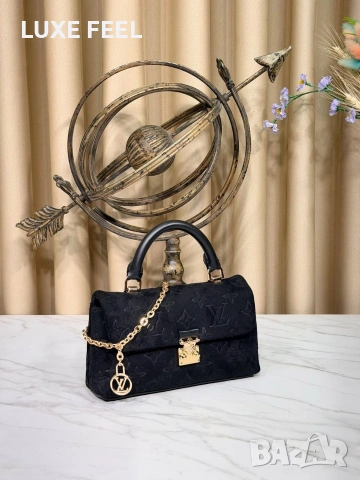 Louis VUITTON 🤎 Дамски Чанти , снимка 14 - Чанти - 54476091