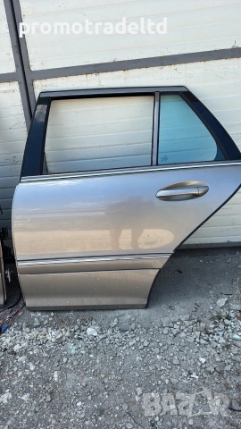 Задни лява дясна врата Мерцедес W203 facelift Комби , снимка 3 - Части - 55099616