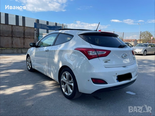 Хюндай I30 Exclusive, снимка 4 - Автомобили и джипове - 54448444
