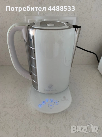 Електрическа кана Russell Hobbs с контролер за температура