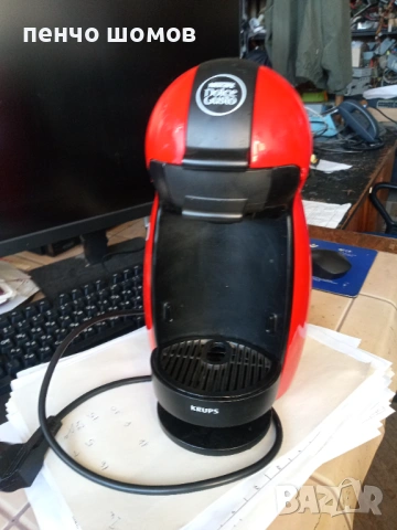 Еспресо машина Krups Dolce Gusto Piccolo KP1006 1500W Капсули-35 евро, снимка 3 - Кафемашини - 54137726