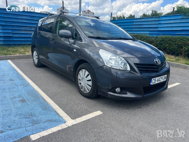 Toyota Verso 2.0D-4D 126, снимка 3 - Автомобили и джипове - 54580880