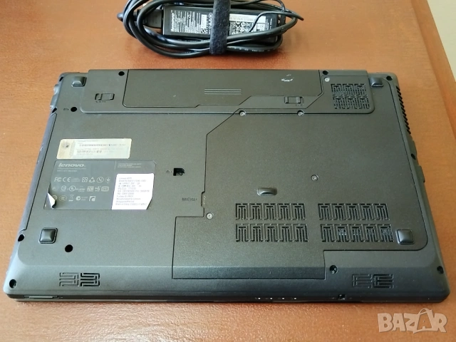 Лаптоп Lenovo G570, снимка 3 - Лаптопи за дома - 54343101