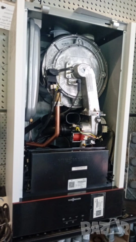 Нов ! Газов котел двуконтурен за единичен комин Viessmann Vitodens 100 W 24 Kw, снимка 2 - Отоплителни печки - 54407694
