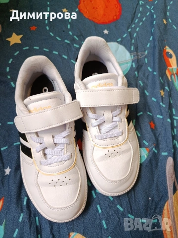 Детски маратонки Adidas 31 номер , снимка 4 - Детски маратонки - 54995723