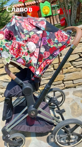 детска количка Cybex Priam Spring Blossom Dark, снимка 4 - Детски колички - 55102307