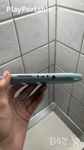 Modded PS Vita PCH-2000 Light Blue Complete in Box 128GB 150+ games, снимка 5 - PlayStation конзоли - 55545792