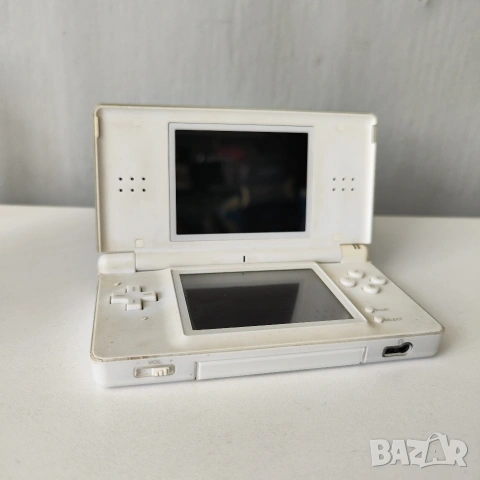 Конзола Nintendo DS Lite , снимка 2 - Nintendo конзоли - 55071333