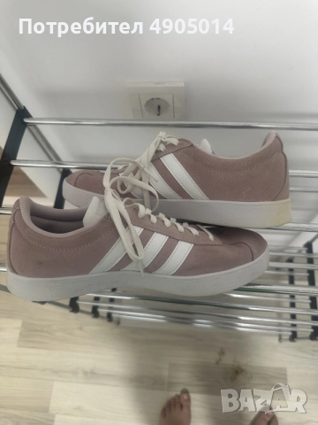 Употребявани обувки Adidas, снимка 3 - Маратонки - 55503916