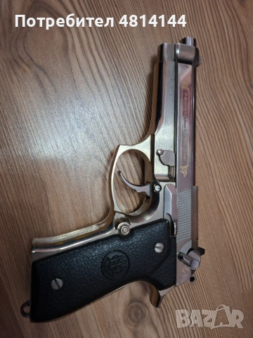 Beretta 92 FS, снимка 4 - Бойно оръжие - 54382934